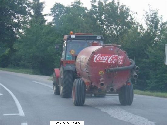 aici postatzi imagini funyy all coke -cola
